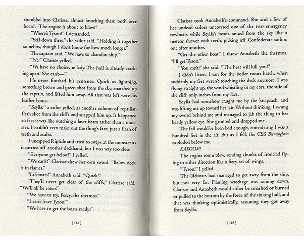 Percy Jackson and The Olympians (5 Books/Box Set)