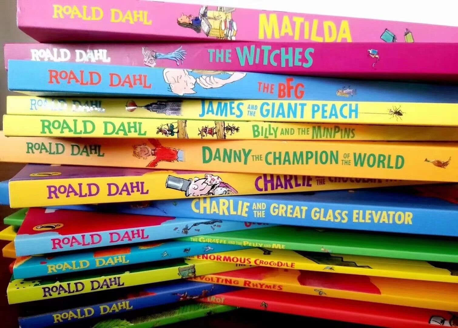 Roald DAHL collection 24冊 洋書 Roald Dahl 24 book collection Age: 9+